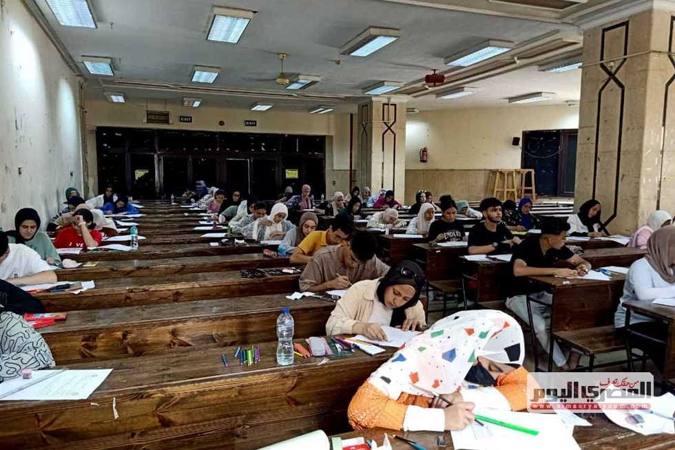 لطلاب الثانوية العامة 2025.. أماكن أداء اختبارات القدرات (كليات التربية الفنية حلوان والمنيا)