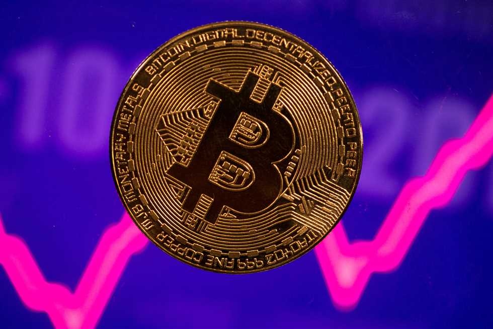للمرة الأولى.. البيتكوين تتجاوز 120 ألف دولار (تفاصيل)