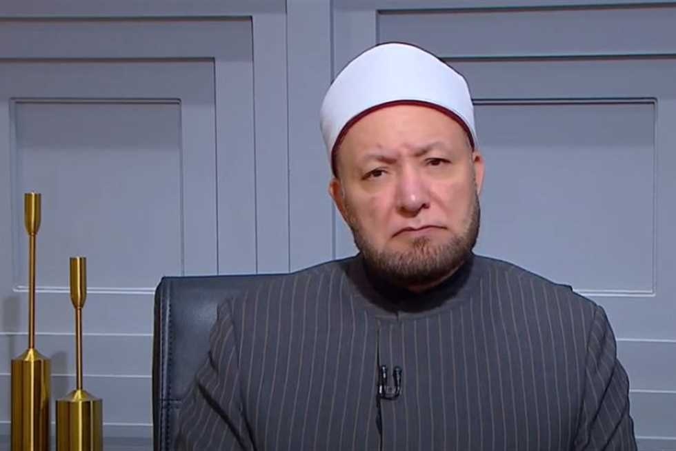 هل يصل ثواب ختم القرآن كاملًا للمتوفى؟.. أمين الفتوى يجيب