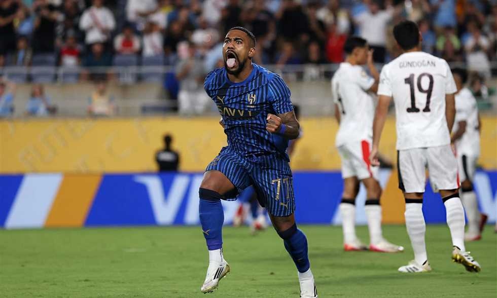 مالكوم يوضح سبب تبادل السباب مع أحد مشجعي الهلال
