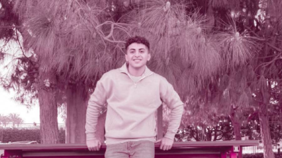 طلاب «المنح الدولية» مهددون بالطرد
