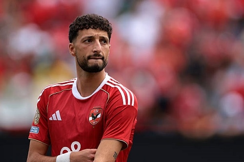 «قد يزامل كريستيانو رونالدو» نجم الزمالك السابق يفجر مفاجأة جديدة بشأن وسام أبو علي