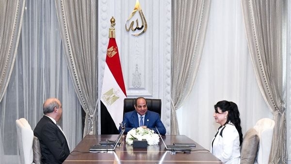 السيسي يوجه بتطوير المطارات وطرح مطار الغردقة للشراكة مع القطاع الخاص بنهاية 2025