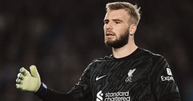 ليفربول يجدد عقد حارسه جاروس ويُعيره إلى أياكس لموسم واحد