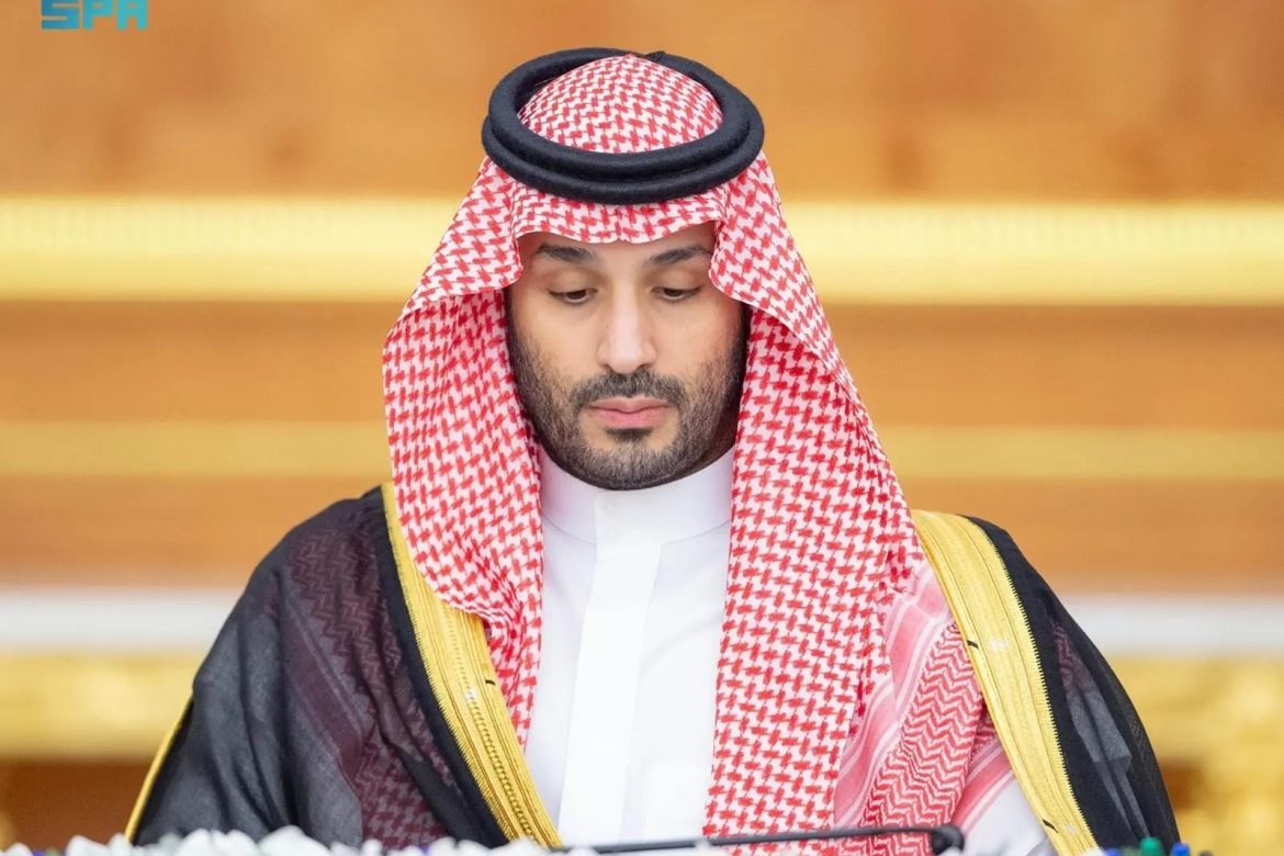 ، أطلع سمو ولي العهد، مجلس الوزراء، على فحوى مباحثاته الرسمية مع فخامة رئيس جمهورية إندونيسيا برابوو سوبيانتو، وعلى مضمون الاتصال الهاتفي الذي تلقاه-حفظه الله- من دولة المستشار الاتحادي لجمهورية