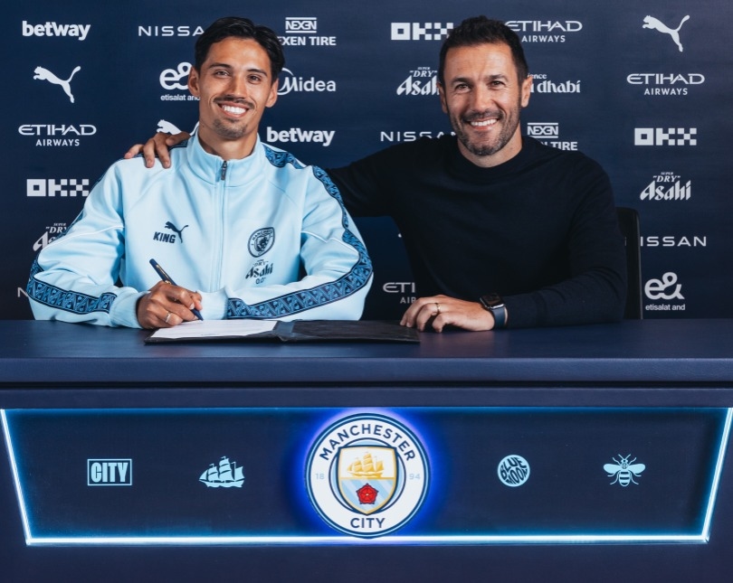 سيتي يتعاقد مع لاعب الوسط الهولندي ريندرز