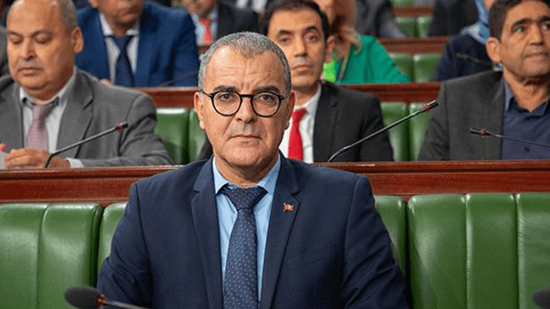 تنويه بالكفاءات التونسية