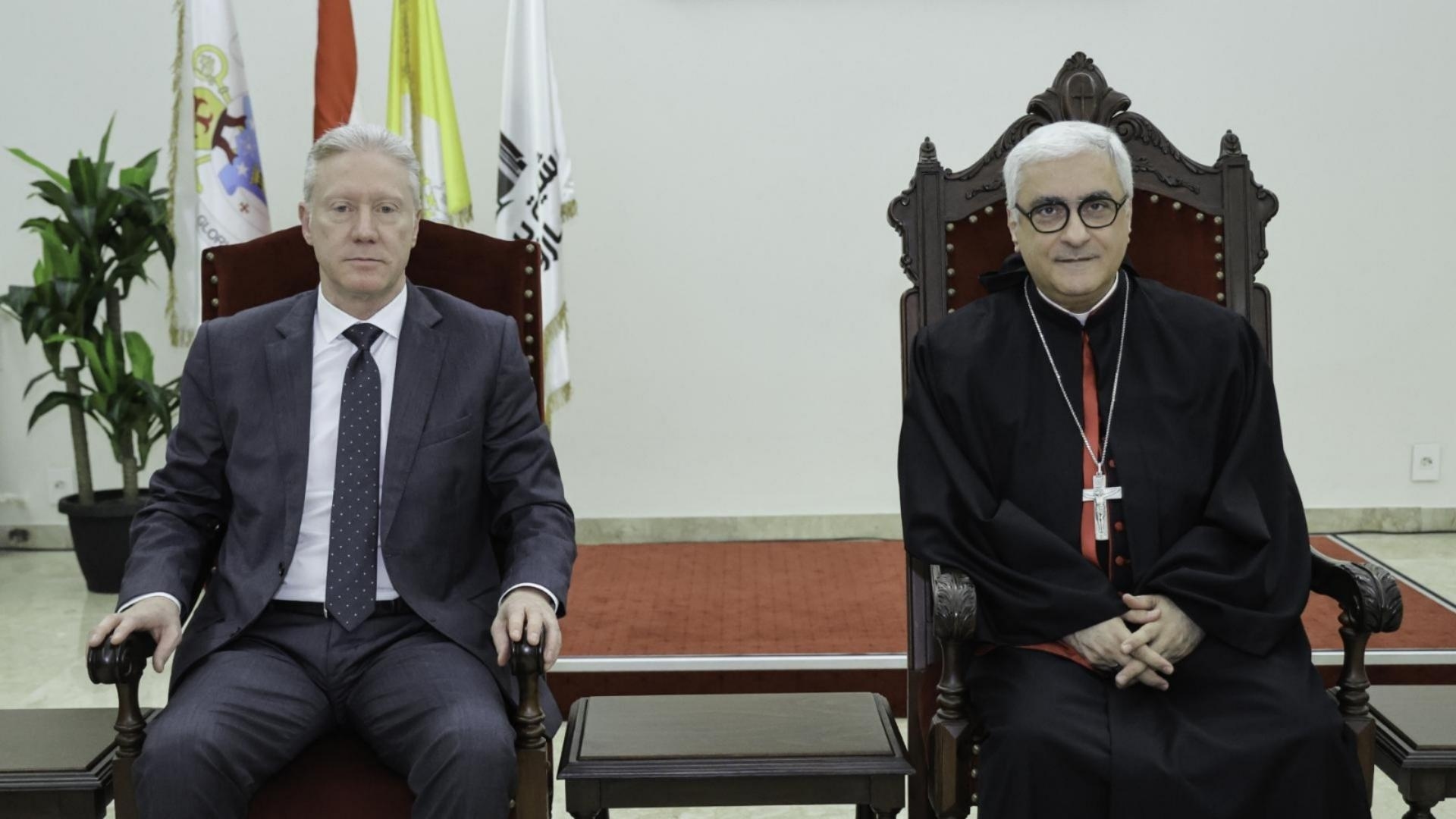 Foreign Minister visits Maronite Archbishop of Beirut, discusses general situation