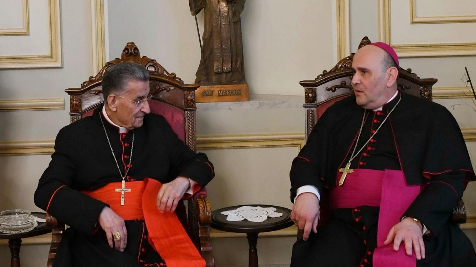 Patriarch confers with Papal Ambassador over ecclesiastical matters