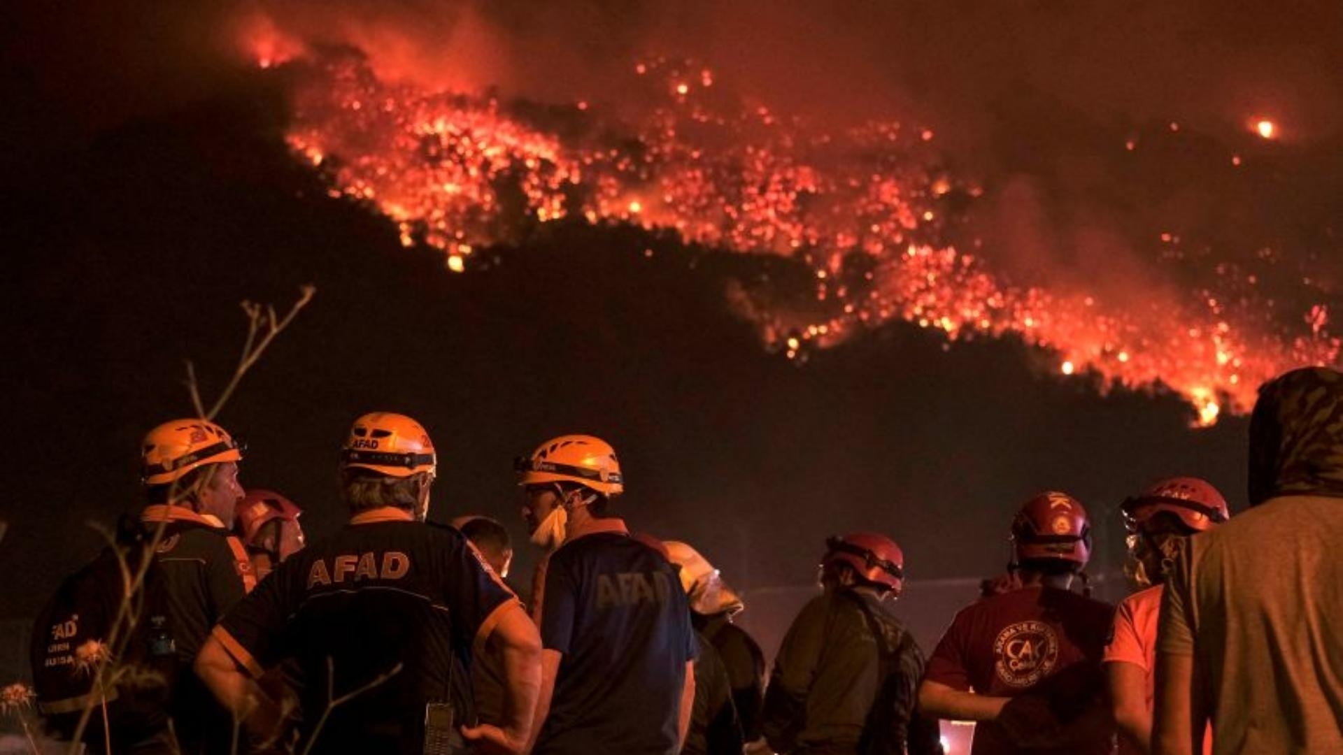 Watch: A City Surrounded by Wildfires