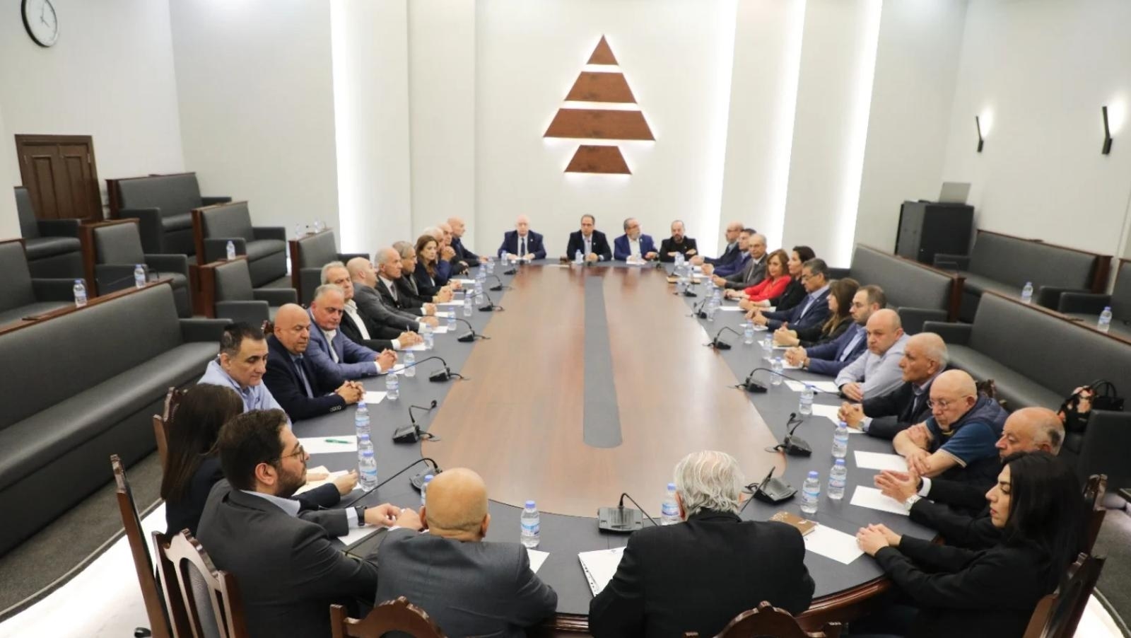 Kataeb slams partial disarmament proposals, presses government for clear timeline