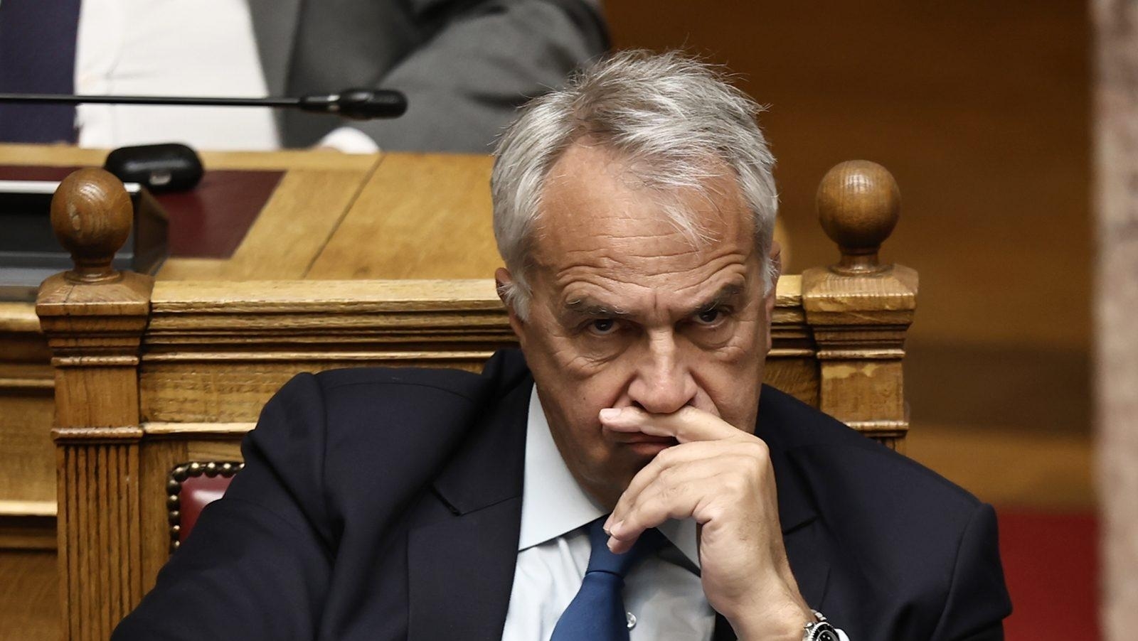 Greek migration minister resigns citing EU subsidy probe