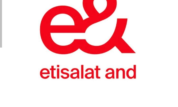 إي آند مصر : جميع الخدمات الرقمية تعمل بكفاءة بما فيها تطبيقي كاش e&)cash) وماي (&my(e