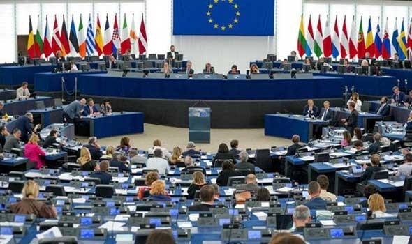 أوروبا تهدد بتدابير مضادة حال تطبيق الرسوم الأميركية