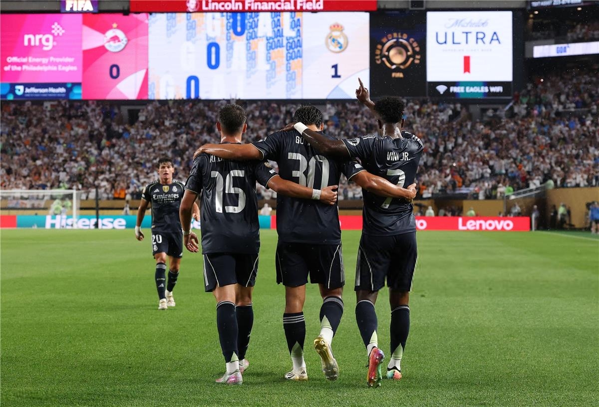 ريال مدريد يعبر سالزبورج بثلاثية ويضرب موعدًا مع يوفنتوس في كأس العالم للأندية