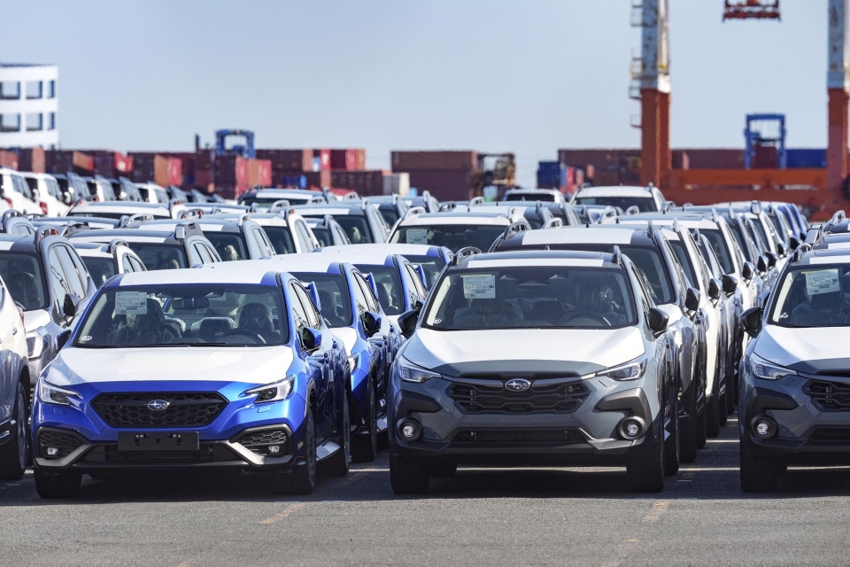 Trump shows no willingness to compromise on Japan auto tariffs