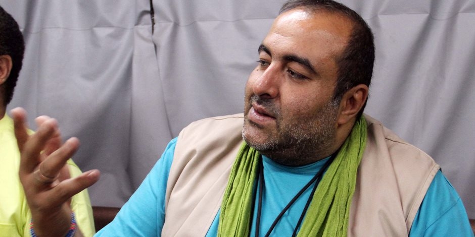 جنازة المخرج سامح عبد العزيز.. عدد كبير من الفنانين يحضرون يتقدمهم هنيدي وروبي ومحمد لطفي