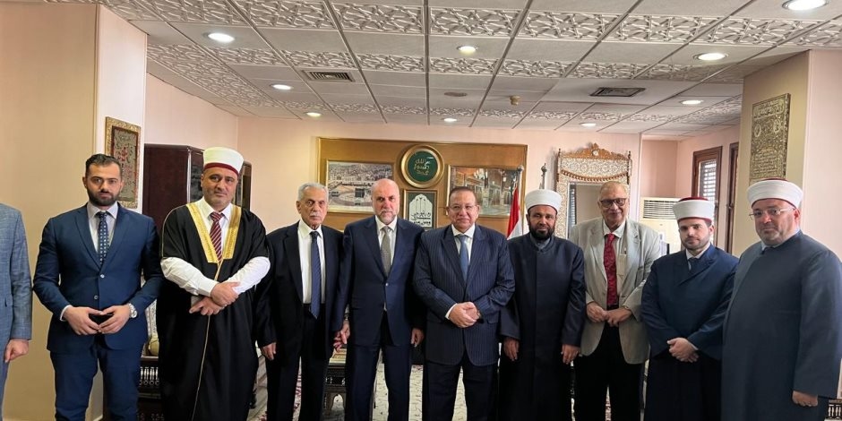 نقيب الأشراف لمستشار الرئيس الفلسطيني: ما يحدث في غزة مجزرة لم يشهدها التاريخ