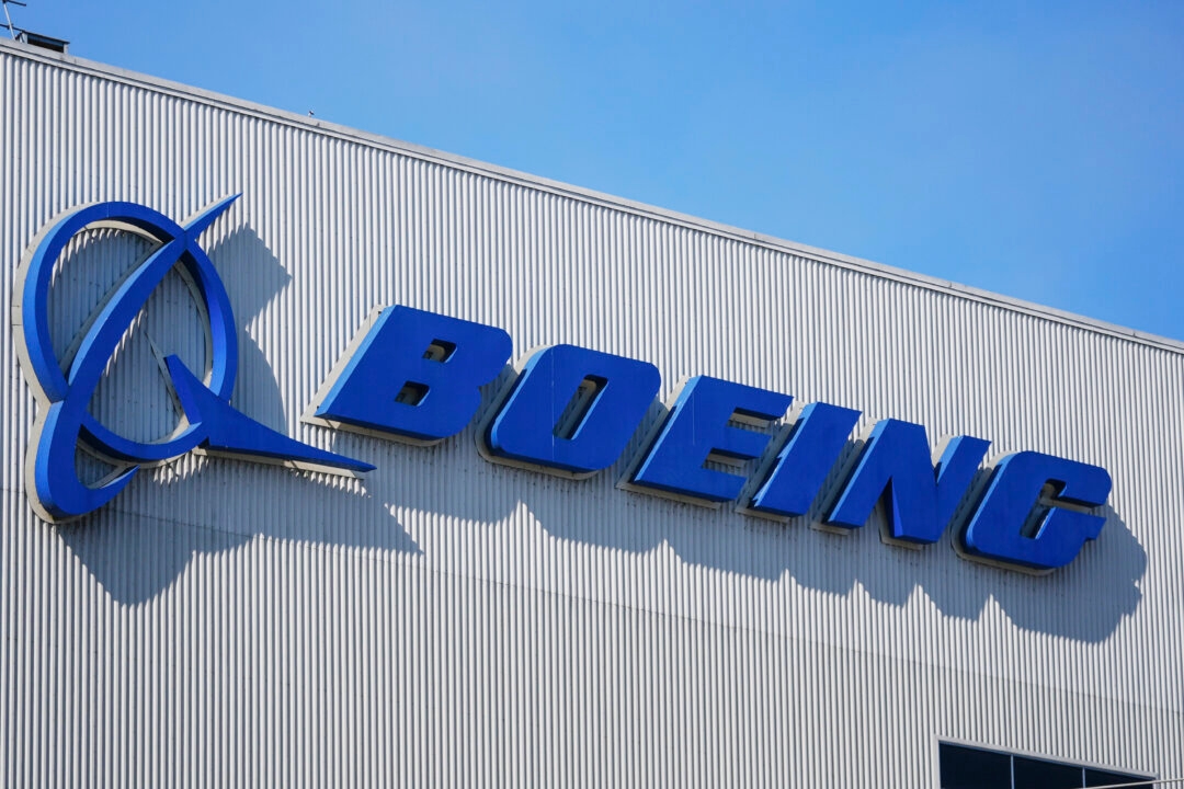 Bangladesh Orders 25 Boeing Planes as Part of Push to Ease US Tariffs