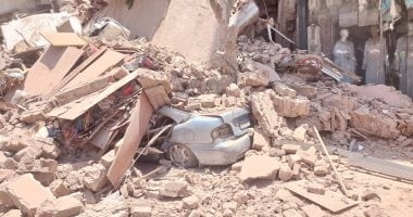 لحظة انهيار منزل من 3 طوابق بشبرا.. بث مباشر لتليفزيون اليوم السابع