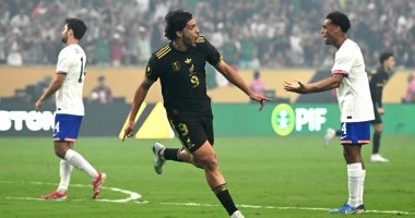 منتخب المكسيك بقيادة أجيرى يتوج بالكأس الذهبية بثنائية ضد أمريكا.. فيديو
