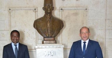 قصر العيني يستقبل سفير كوت ديفوار لبحث التعاون في إطلاق البرنامج الفرنسي الطبى