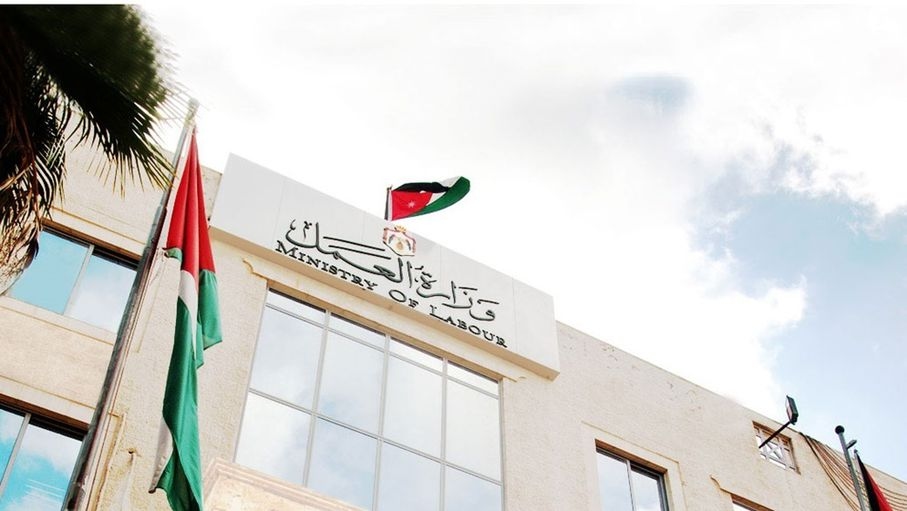 تسفير 3670 عاملا مخالفا حتى نهاية أيار