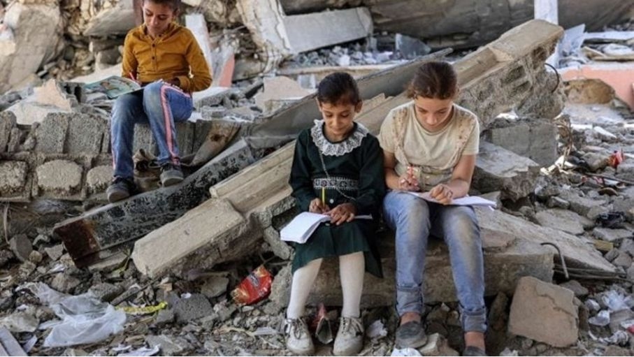 16600 طالب فلسطيني استشهدوا منذ بداية العدوان على قطاع غزة والضفة
