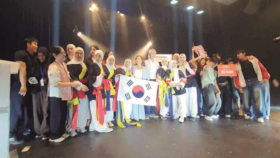 مهرجان "الكيبوب العالمي" يجمع محبي الفن الكوري في عمان