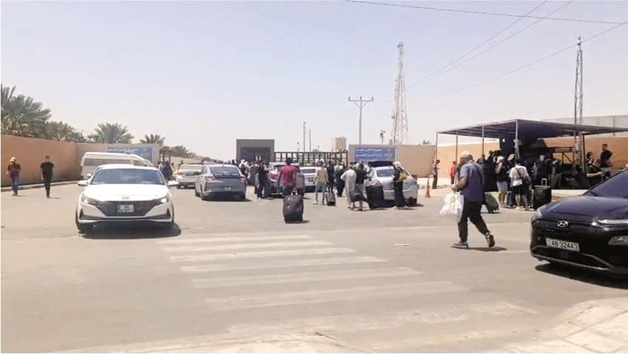جسر الملك حسين.. قرارات فورية لمعالجة اكتظاظ المسافرين -فيديو