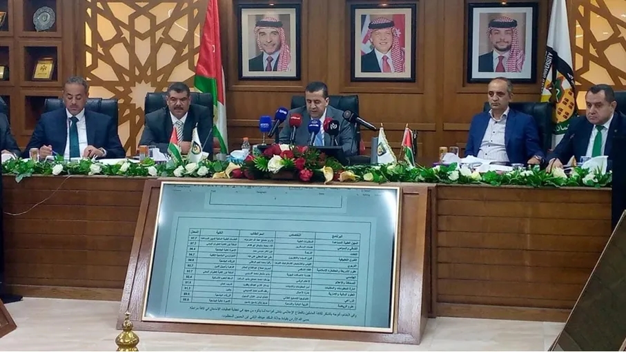 %61.1 نسبة النجاح في امتحان "الشامل"