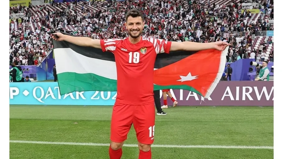 نجوم توقفت مسيرتهم الكروية دون الإعلان الرسمي عن الاعتزال