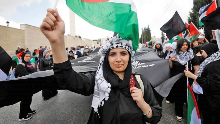 مكاسب الاعتراف بدولة فلسطينية.. وكلفته