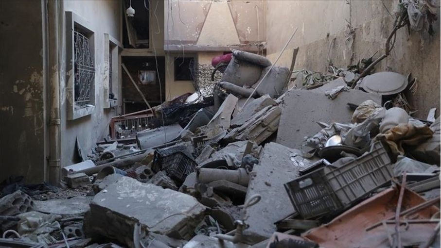 الاحتلال الإسرائيلي يقتل شخصا ويصيب 3 بغارتين على منزل وسيارة جنوبي لبنان