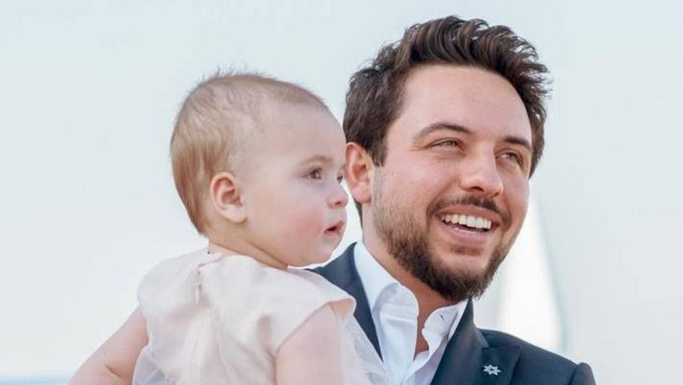 Queen Rania to the Crown Prince: May You Always Be Her Protector, and Our Pride - Jordan News