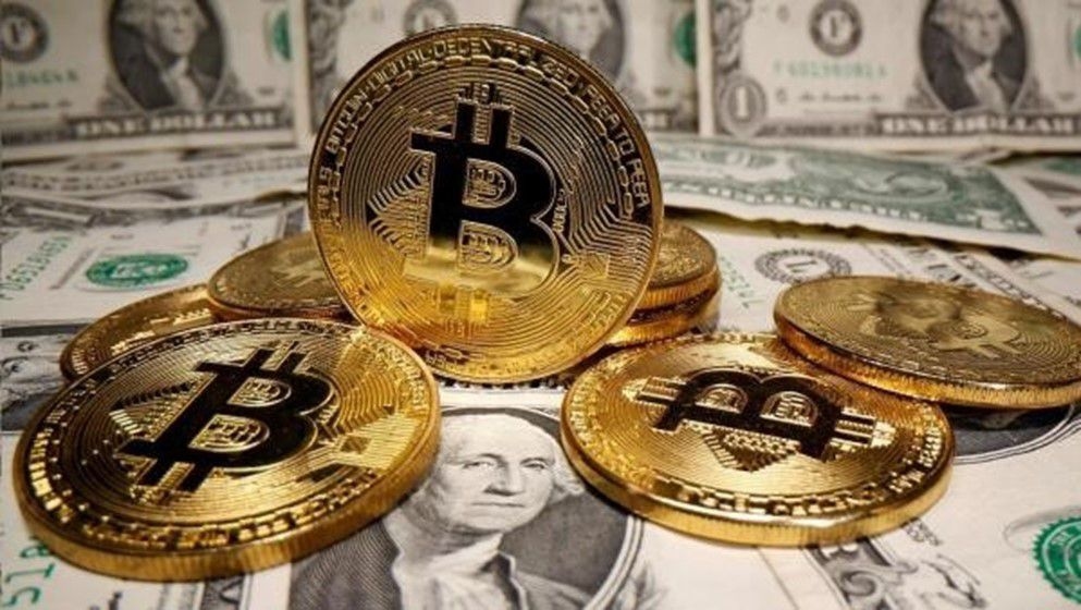 Bitcoin Slides Amid Global Trade Tensions and Market Uncertainty - Jordan News