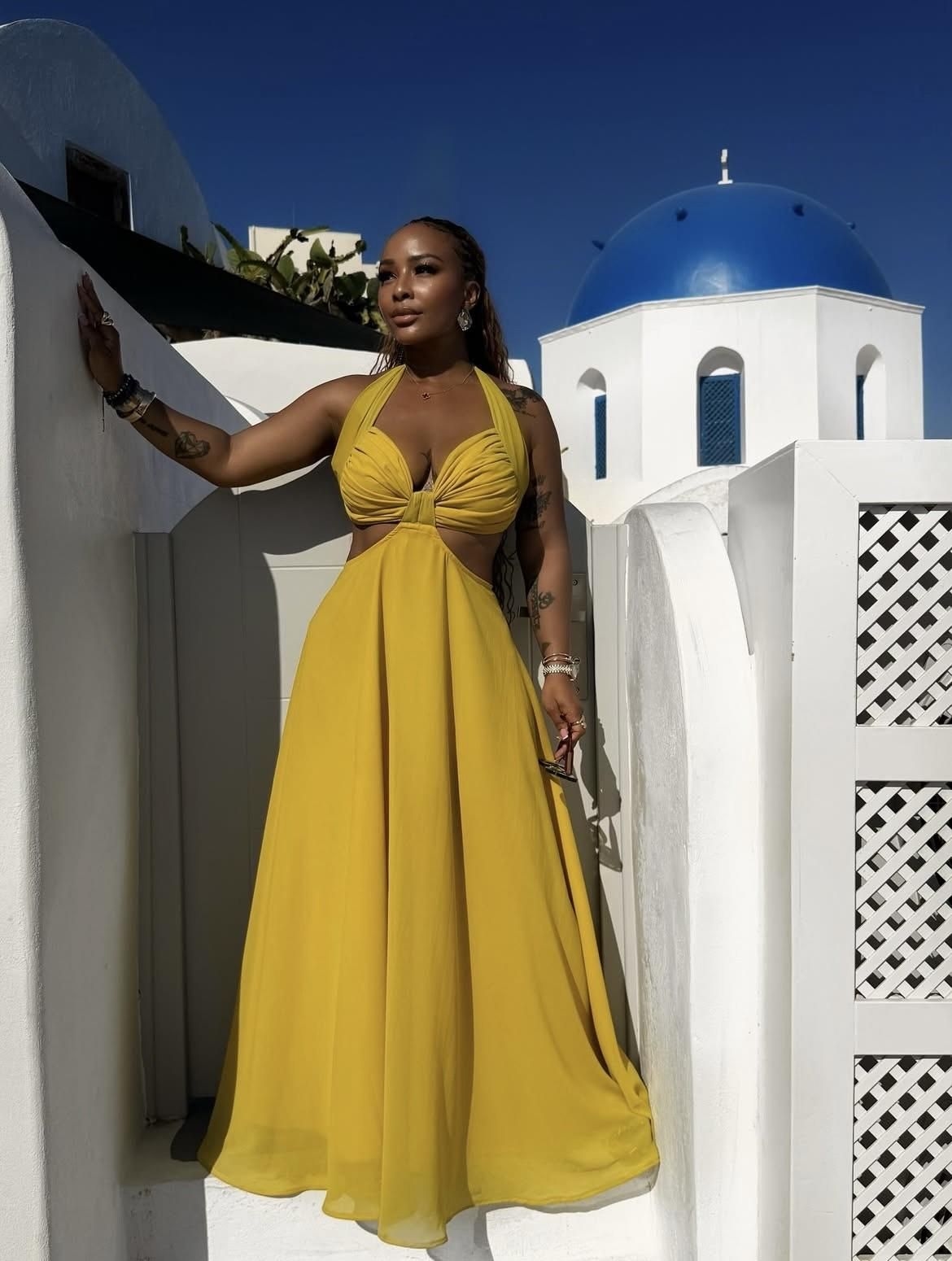 Boity Thulo takes Greece by storm: glamorous adventures in Santorini and Mykonos