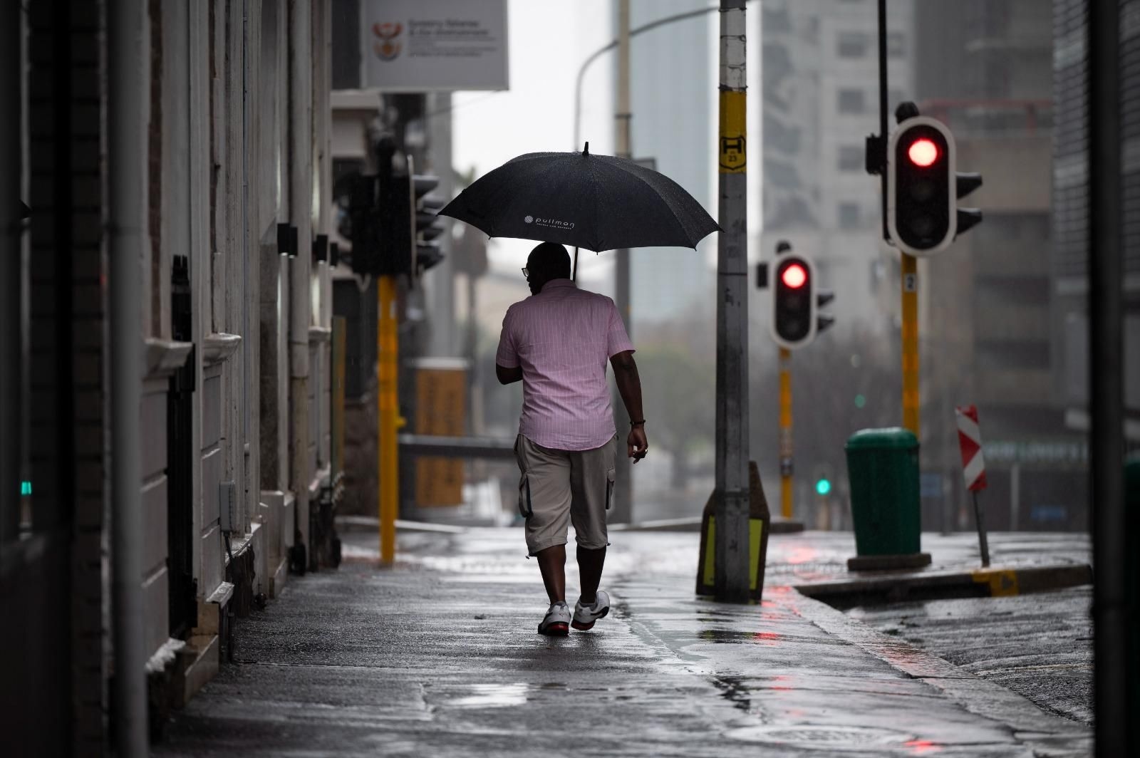 Cold front brings rain and cooler temperatures across South Africa