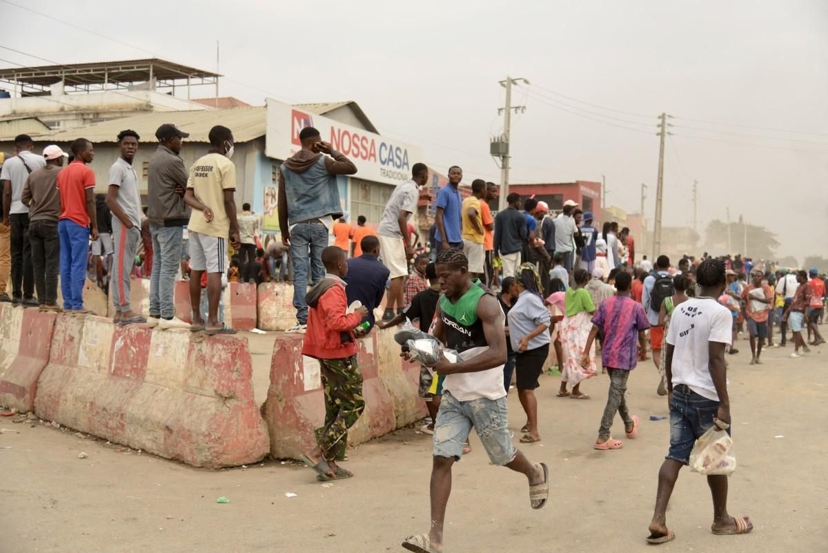 22 killed in Angola fuel hike unrest since Monday