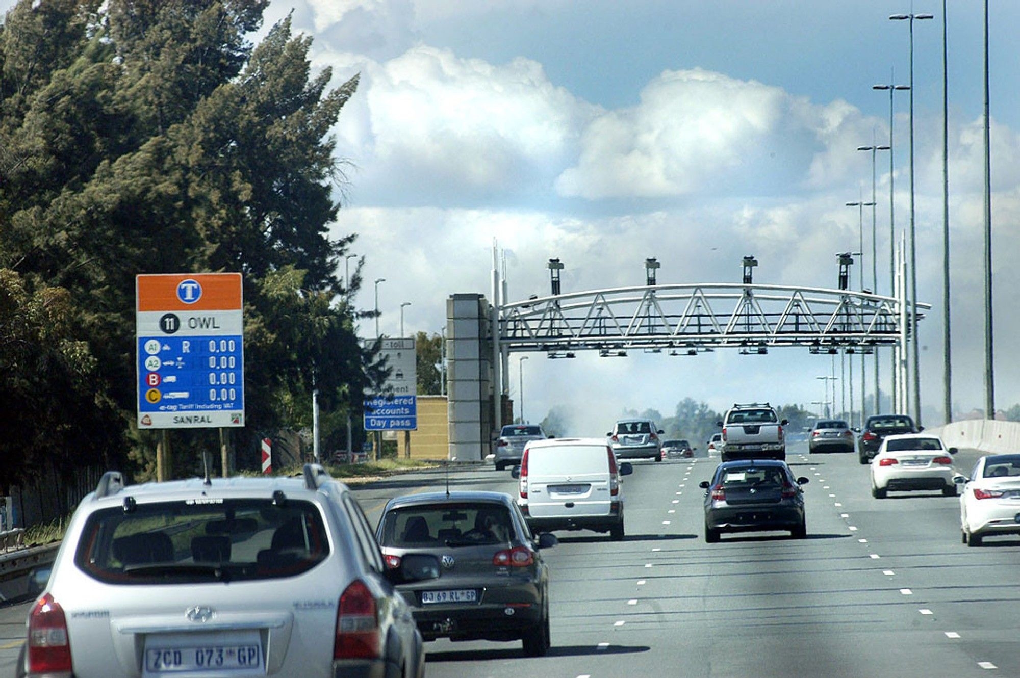 Gauteng government pays another R3. 3 billion for e-tolls debt