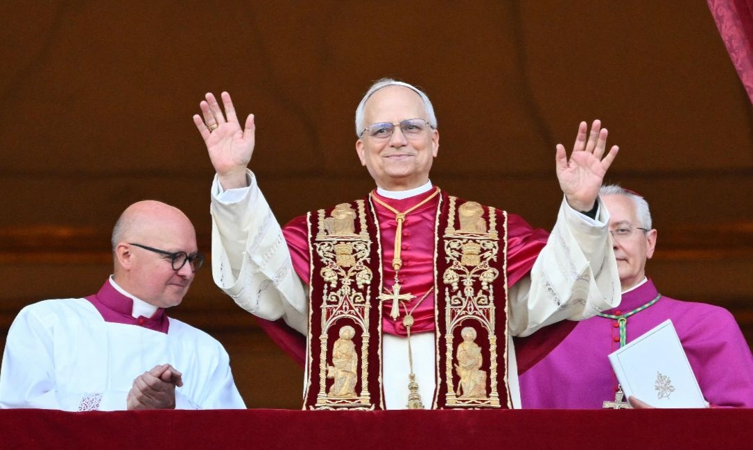 Pope Leo XIV receives 100 kilograms of letters daily