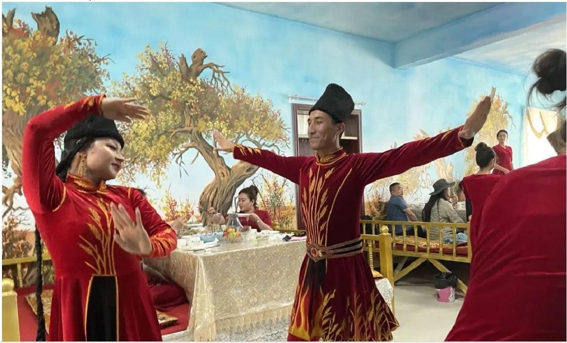 Transforming the Taklimakan: Reyhan Ehmet's Journey from Childhood Dreams to Desert Tourism