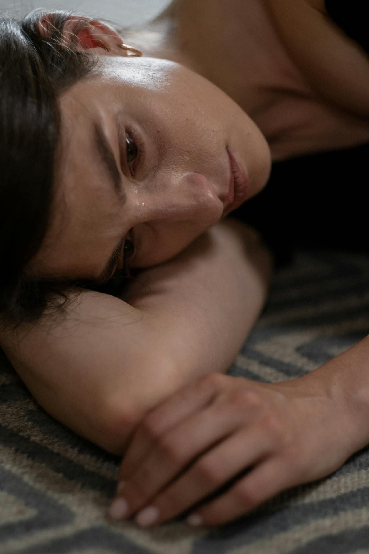10 phrases to avoid when comforting someone in grief