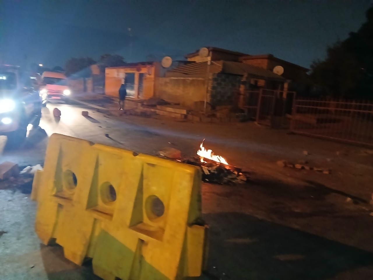 EFF backs Tembisa residents in protest against electricity surcharge