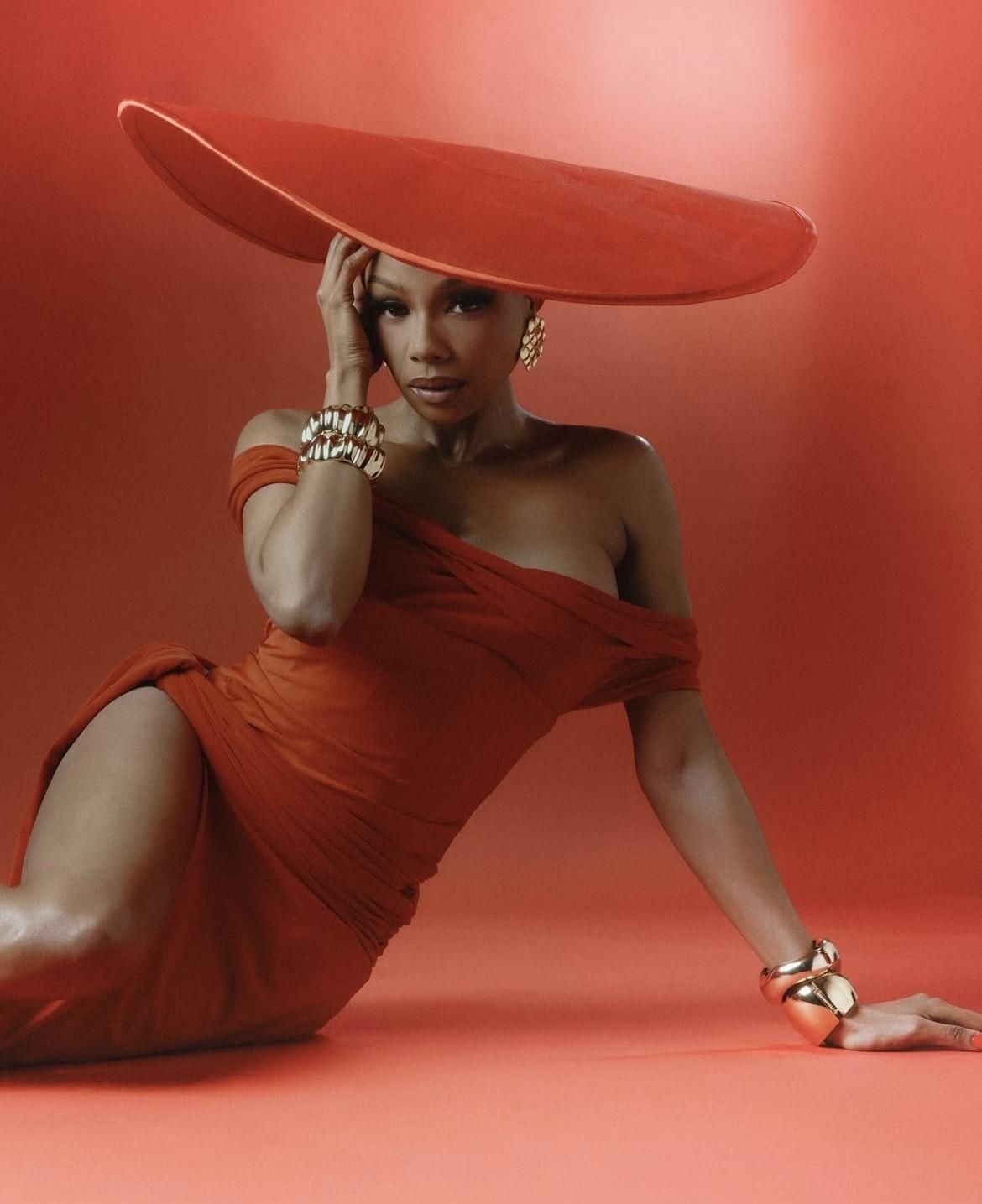 Bonang Matheba's man whisks her to Japan, leaving breakup rumours in the dust