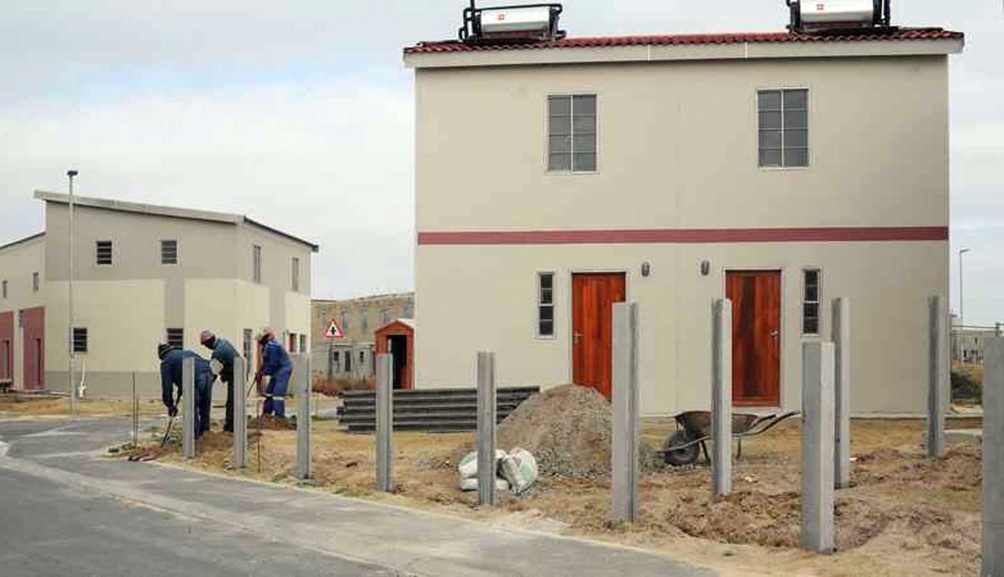 Urgent solutions for KwaZulu-Natal's housing crisis: Politicians debate budget challenges