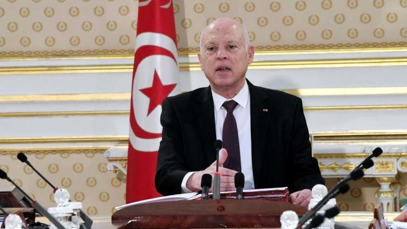 ملفّات على طاولة قيس سعيّد