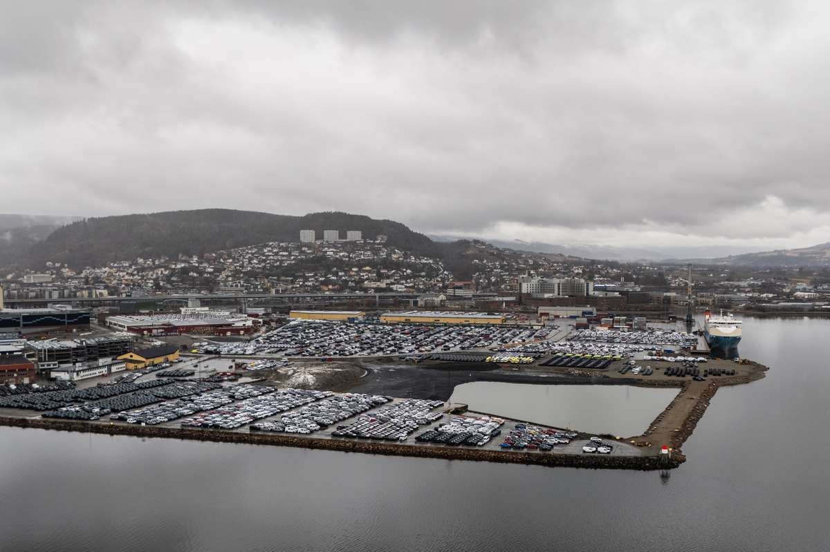 Most New Cars in Norway Are Evs. How a Freezing Country Beat Range Anxiety.