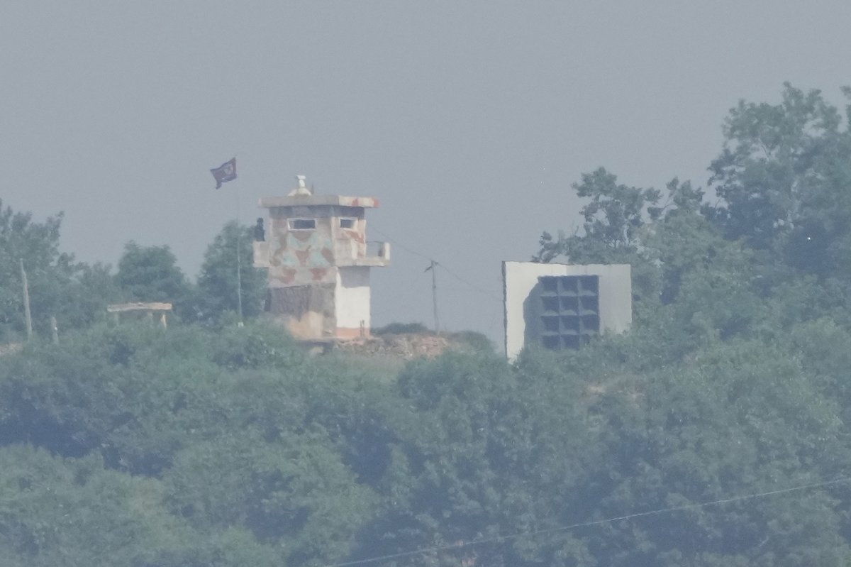 6 Americans Detained in South Korea for Trying to Send Rice and Bibles to North Korea by Sea