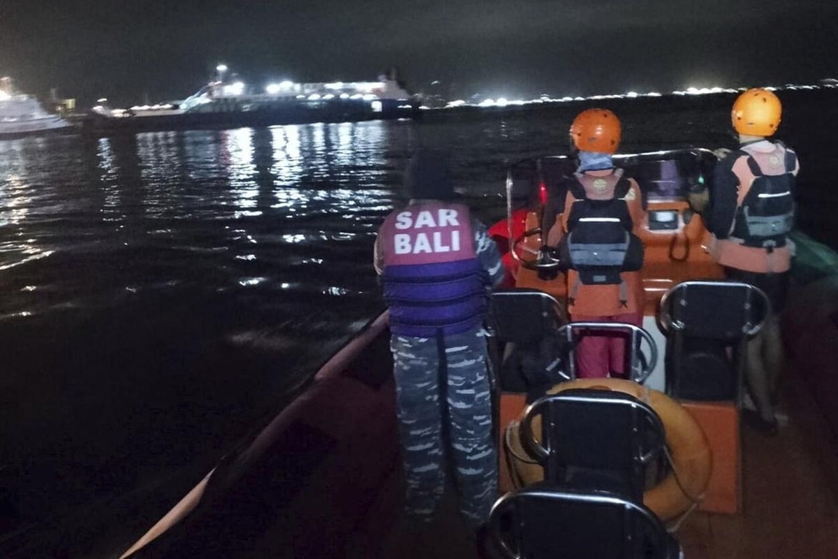 Rescuers Search in Rough Seas for 38 Missing after a Ferry Sank near Bali, Indonesia